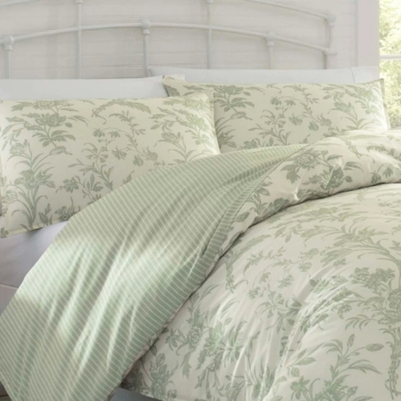 Laura Ashley Bedding Nwot Laura Ashley Natalie Duvet Cover King Set